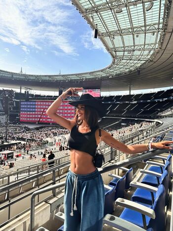 Full leaked Lola marandel private onlyfans photo