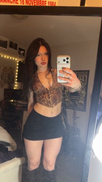 Full leaked Lola p private onlyfans photo