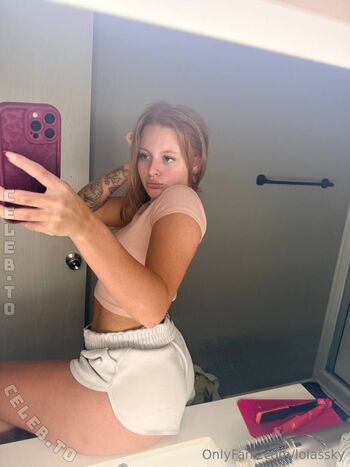 Full leaked Lola sky private onlyfans photo