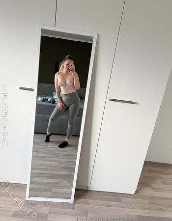 Full leaked Lola the student private onlyfans photo