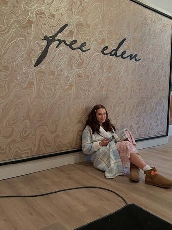 Full leaked Lola tung private onlyfans photo