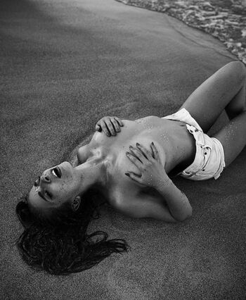 Full leaked Lola weippert page private onlyfans photo