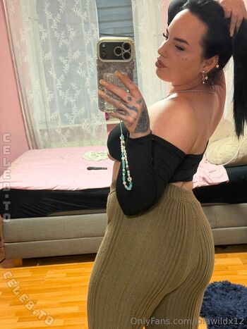 Full leaked Lola wildx private onlyfans photo