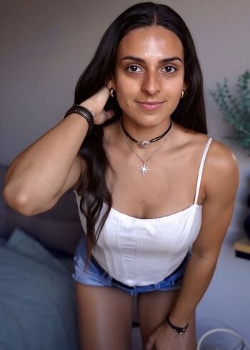 Full leaked Lolaa ytb private onlyfans photo