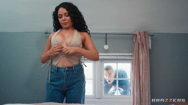 Full leaked Lolabratz private onlyfans photo