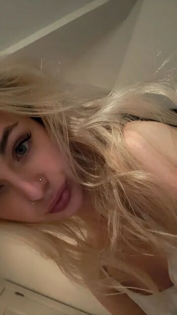 lolabunnyblondie
