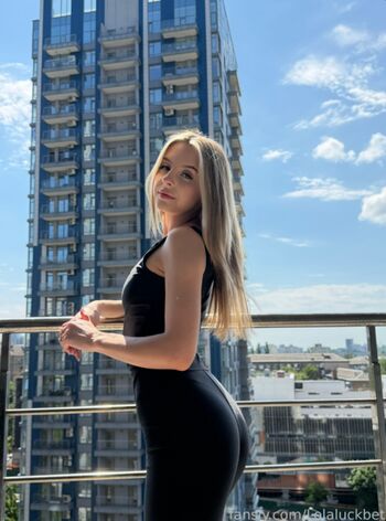 Full leaked Lolaluckbet private onlyfans photo