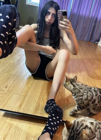 Full leaked Lolapazdelmar private onlyfans photo