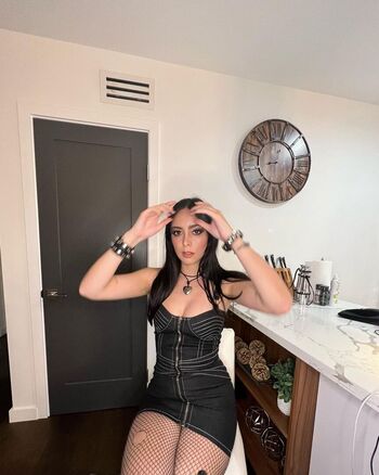Full leaked Wettmelons / private onlyfans photo