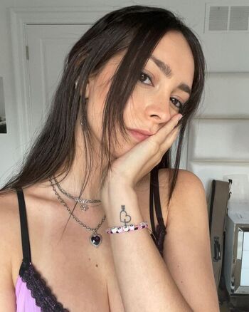 Full leaked Boutinela babes / private onlyfans photo