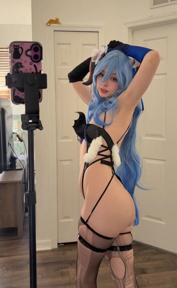 Full leaked Lolyomie page private onlyfans photo