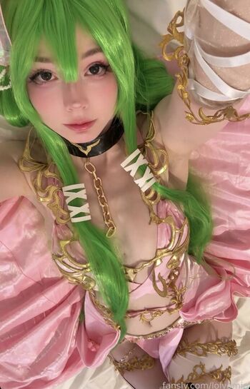 Full leaked Lolyomie private onlyfans photo