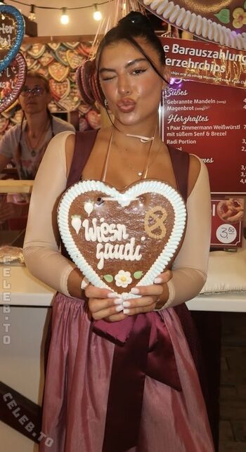 Full leaked Loma marie private onlyfans photo