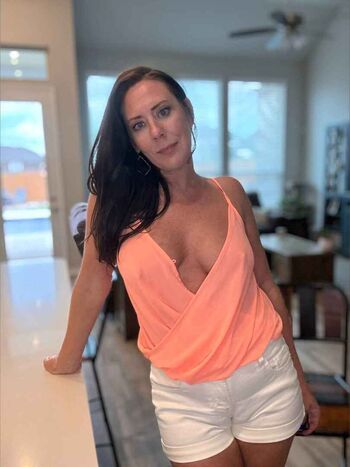 Full leaked Lonestarbelledb private onlyfans photo