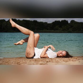 Lonneke Van Der Veen