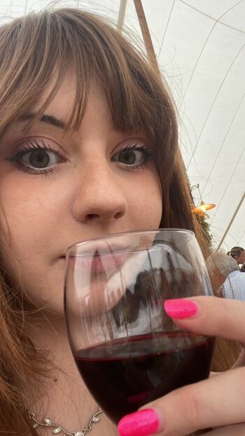 Full leaked Loobytunes private onlyfans photo