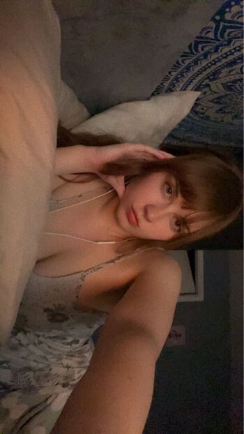 Full leaked Loobytunes private onlyfans photo