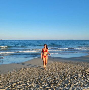 Full leaked Lookatlucyvip page private onlyfans photo