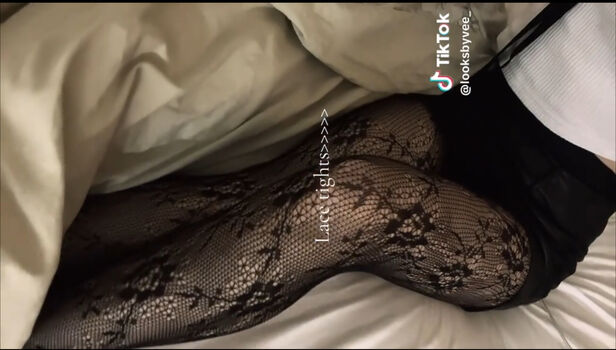 Full leaked Looksbyvee page private onlyfans photo