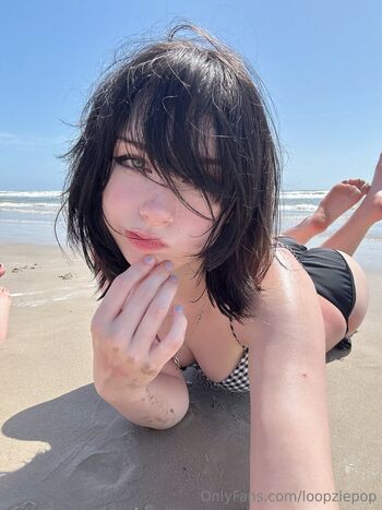 Full leaked Loopziepop private onlyfans photo