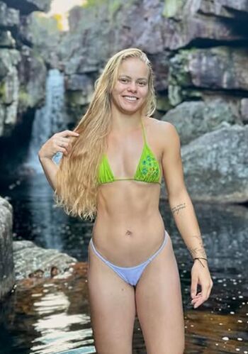 Full leaked Loorajj private onlyfans photo