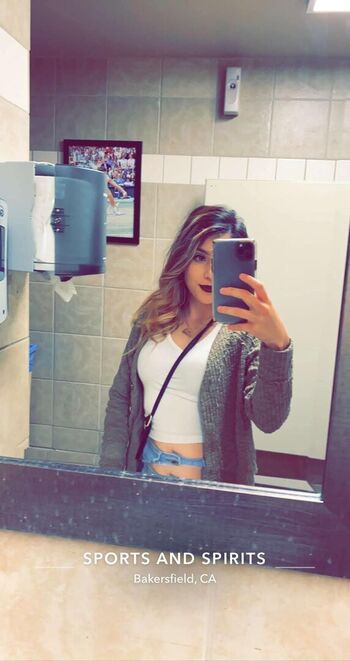 Full leaked Loovee seeniaa private onlyfans photo