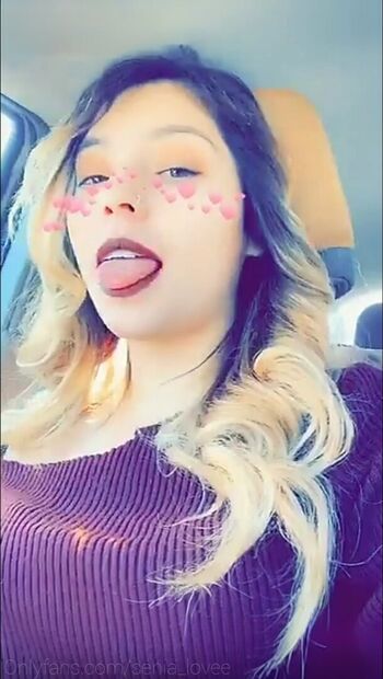 Full leaked Loovee seeniaa private onlyfans photo