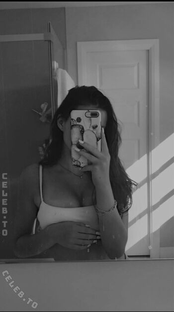 Full leaked Lopi xox private onlyfans photo
