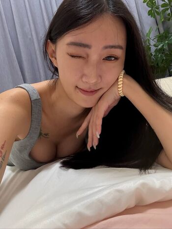 Full leaked Lora dynasty page private onlyfans photo