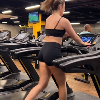 Full leaked Lorak private onlyfans photo