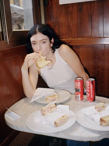 Full leaked Lorde private onlyfans photo