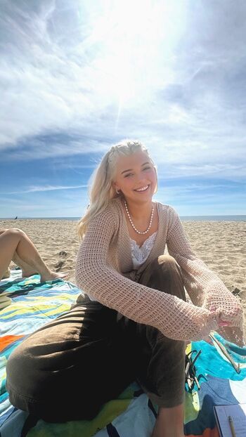 Full leaked Loren gray private onlyfans photo