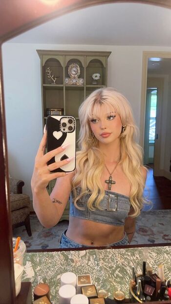 Full leaked Loren gray private onlyfans photo