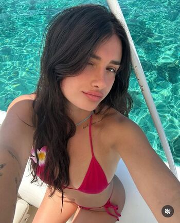 Full leaked Lorenza amitrano private onlyfans photo