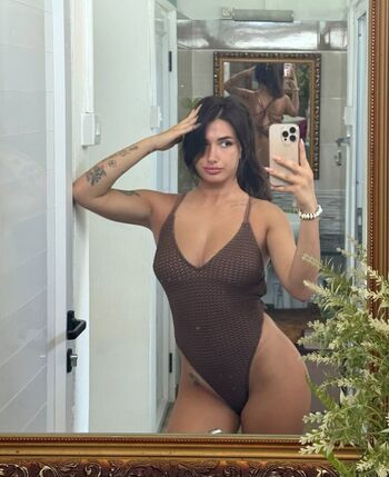 Full leaked Lorenza amitrano private onlyfans photo