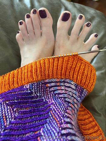 Full leaked Loritoes private onlyfans photo