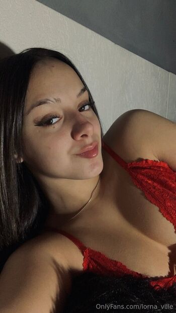 Full leaked Lornaisville private onlyfans photo