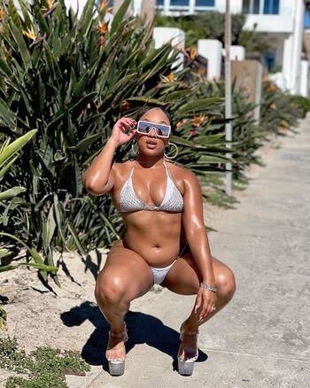 Full leaked Lorraine sd private onlyfans photo
