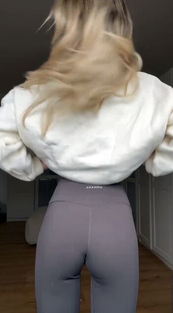 Lotta Emilie Stichler