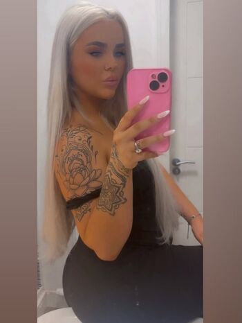 Full leaked Lotus petrie page private onlyfans photo