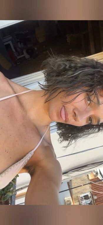 Full leaked Loubellefaix private onlyfans photo