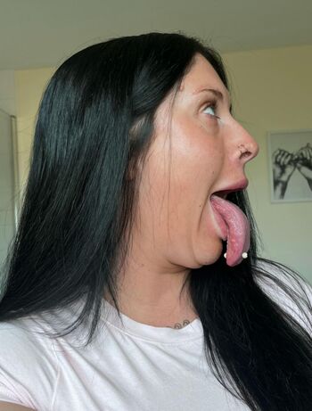 Full leaked Louisa langhorn private onlyfans photo