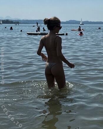 Full leaked Louisa laureen private onlyfans photo