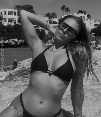 Full leaked Louisamarie ney private onlyfans photo