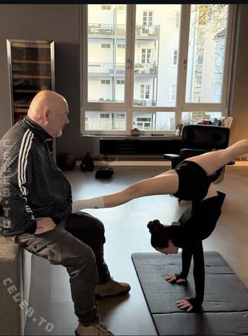 Full leaked Louise sophieee private onlyfans photo