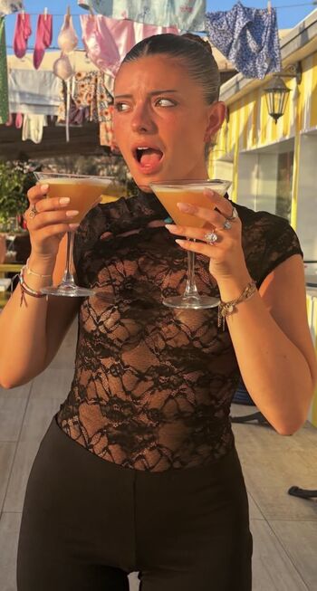 Full leaked Louisebrd private onlyfans photo