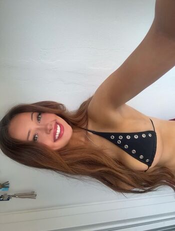 louiselaingx