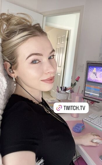 Full leaked Loveabilities page private onlyfans photo