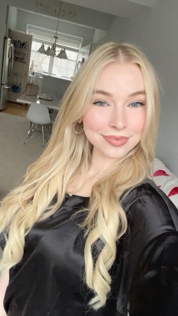 Full leaked Loveabilities private onlyfans photo