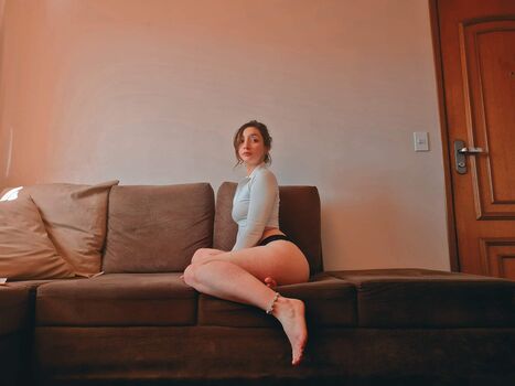 Full leaked Lovellyles private onlyfans photo